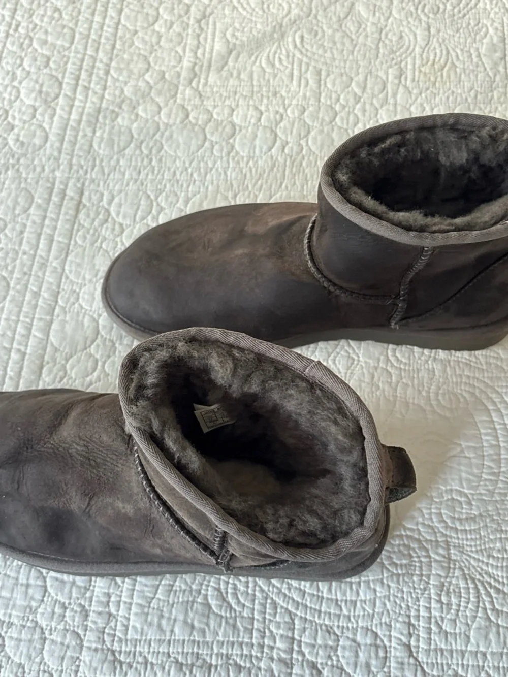 Men's Gray/Black Shearling-Lined Winter Boots